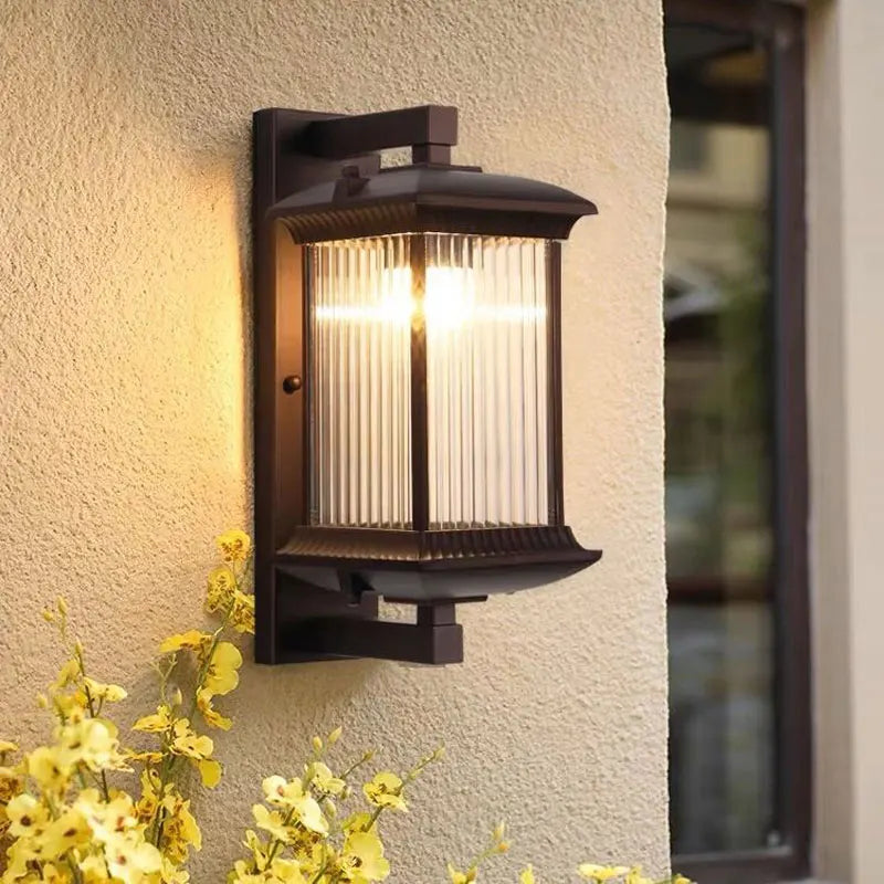 Lichtverra Außenwandleuchte Metall | Wetterfest IP65 | E27 Fassung | Für Garten, Tor & Terrasse