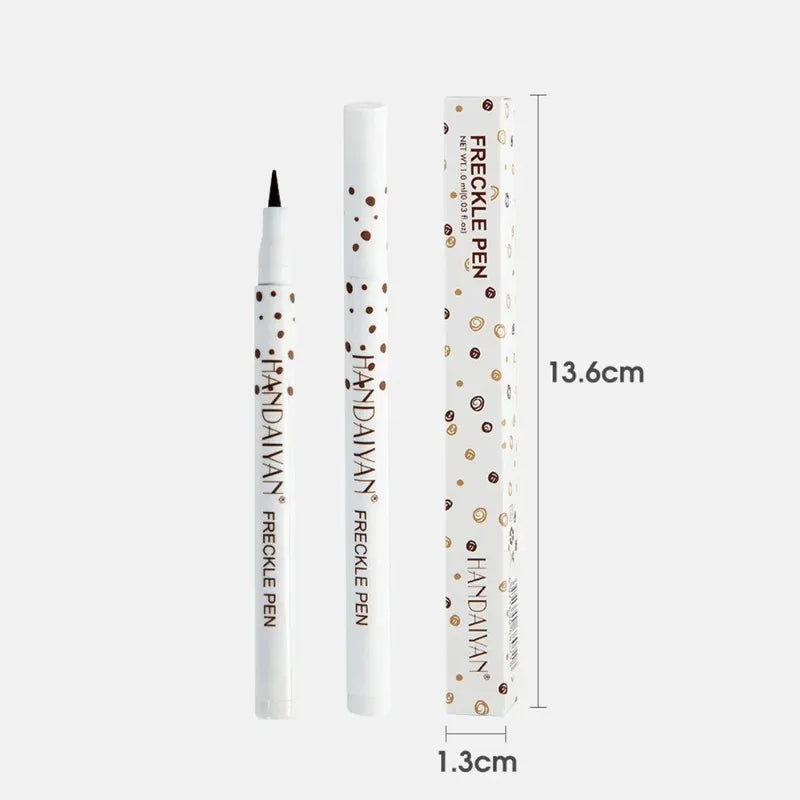Sommersprossen-Stift FleckaBelle | Natürlich & Wasserfest | Realistischer Sommersprossen-Look | 4 Farben | 10 g
