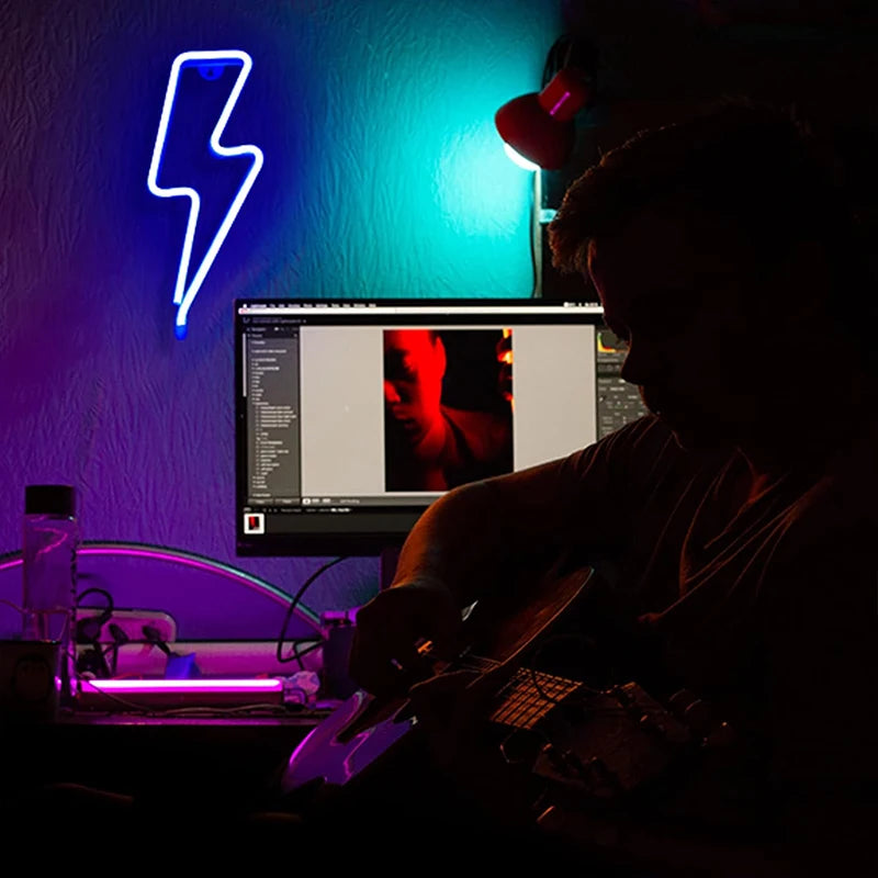 LED Neon Wandlampe BOLTRIX | Blitz-Design | USB & Batteriebetrieb | Für Party, Deko & Schlafzimmer