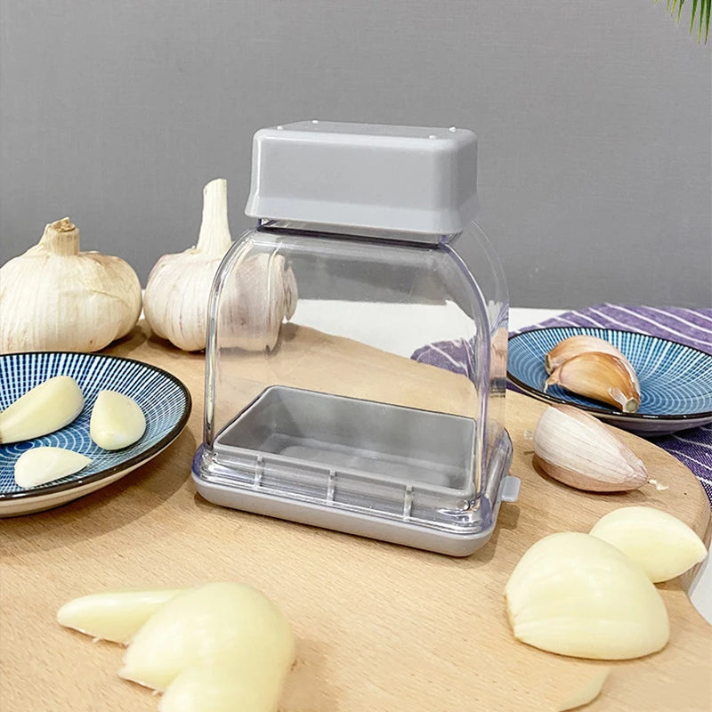 GARLICO Knoblauchpresse Handgerät | Manuelle Knoblauchreibe & Schäler | Edelstahl & ABS | Küchenhelfer für feines Zerkleinern