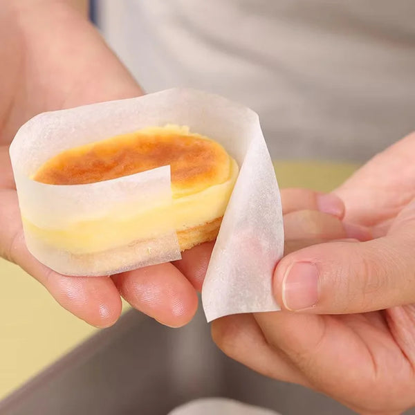 Bakello Backpapier auf Rolle 1/2/3 Stück à 20 m | Antihaft & Hitzebeständig | Für Backofen, Mikrowelle & Heißluftfritteuse | Lebensmittelecht & Wasserfes
