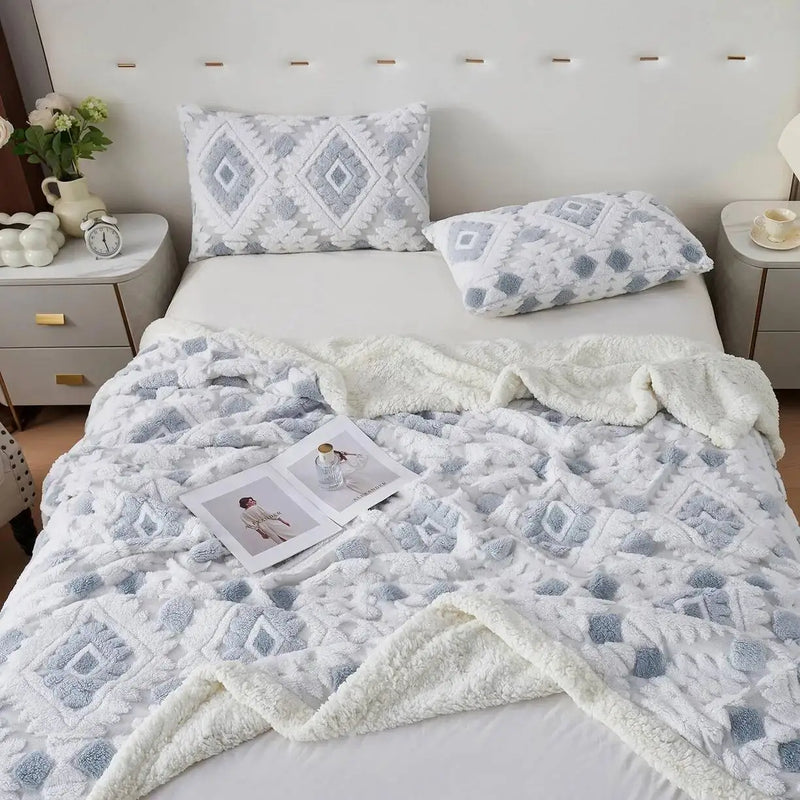 Lunavoux | Doppellagige Decke aus Samt & Lammwolle | Extra Dick & Warm | Geometrisches Jacquard-Muster | Sofa- & Bettüberwurf