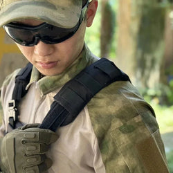 Schulterpolster StrapEase Pro | Ergonomische Tragehilfe für Rucksack- & Kameragurte | Atmungsaktiv & Entlastend | 22 × 6,5 cm