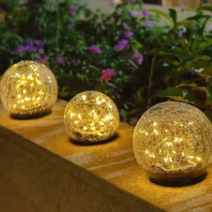 LumiCristal Solar-Gartenleuchte Kristalloptik | Automatisch & Wetterfest | 11x12 cm | Elegante Deko für Garten & Terrasse