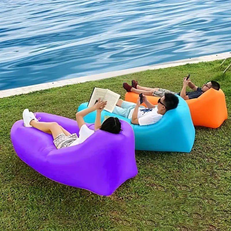 Aufblasbares Loungesofa | Ohne Pumpe & mit Kopfstütze | AirLoungeGo Outdoor Sofa 190×70 cm – Tragbar & Wasserdicht