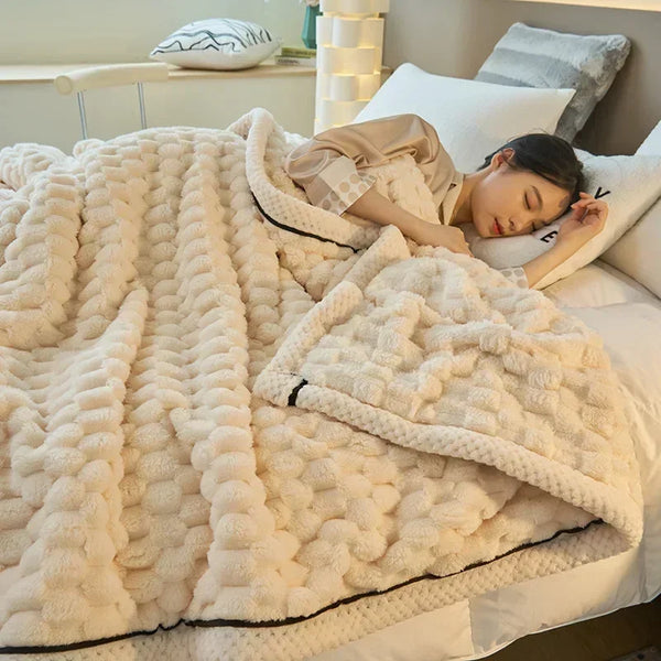 Velutura Kuscheldecke aus Turtle-Velours | Flauschig & Wärmend | Für Bett, Sofa & Reisen | Anti-Pilling | Verschiedene Größen & Farben