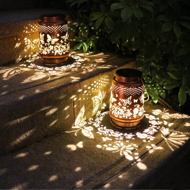 Luminara SolFlair Solar-Laterne | Retro Design mit Schmetterlingsmotiv | IP65 Wasserdicht | Warmes Licht für Garten & Balkon