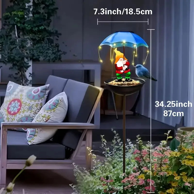 Solar Gartenleuchte ElfBird | Mit Vogeltränke & Elfenfigur | Outdoor Solar Lampe aus Gusseisen | Wetterfest & Dekorativ