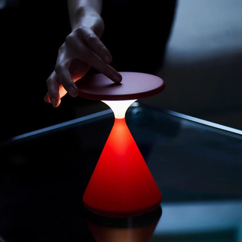 LumoFunnel Touch-Lampe | Tragbar & Wiederaufladbar | 3 Lichtfarben & Stufenlos dimmbar | 13×18 cm