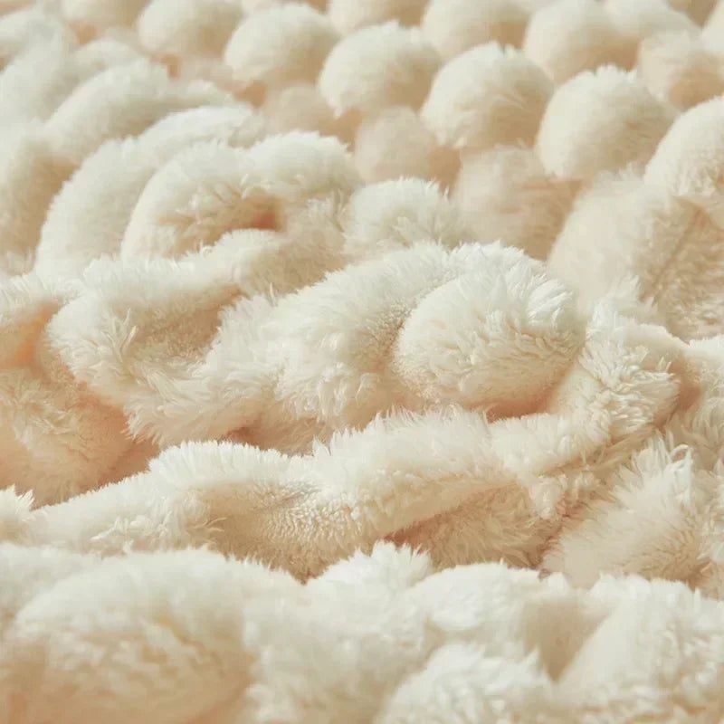 Velutura Kuscheldecke aus Turtle-Velours | Flauschig & Wärmend | Für Bett, Sofa & Reisen | Anti-Pilling | Verschiedene Größen & Farben