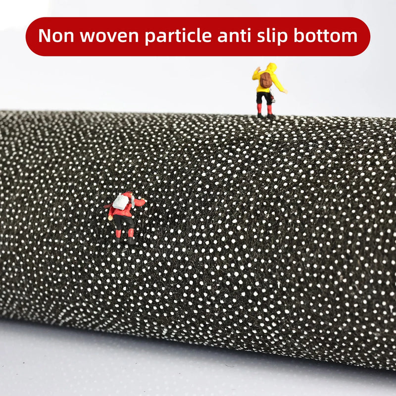 Weihnachts-Fußmatte | Roter Teppich mit Weihnachtsmann & Zwergenmotiv | Rutschfest & Saugfähig | Indoor & Outdoor