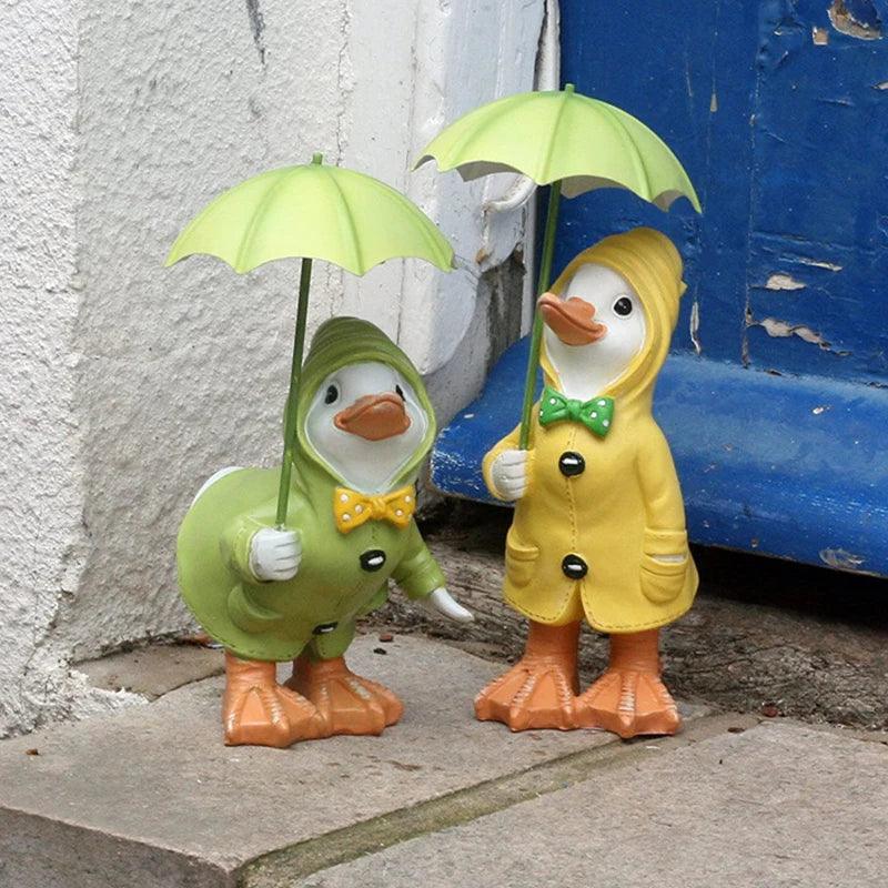 Gartenfiguren Enten 2er Set | Handbemalt | Wetterfestes Harz | 12x6 cm