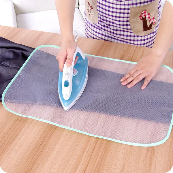Bügel-Schutznetz HeatGuard MeshPad | Hitzebeständiges Bügeltuch 40×60 cm | Anti-Glanz & Anti-Brand-Schutz | Für empfindliche Stoffe