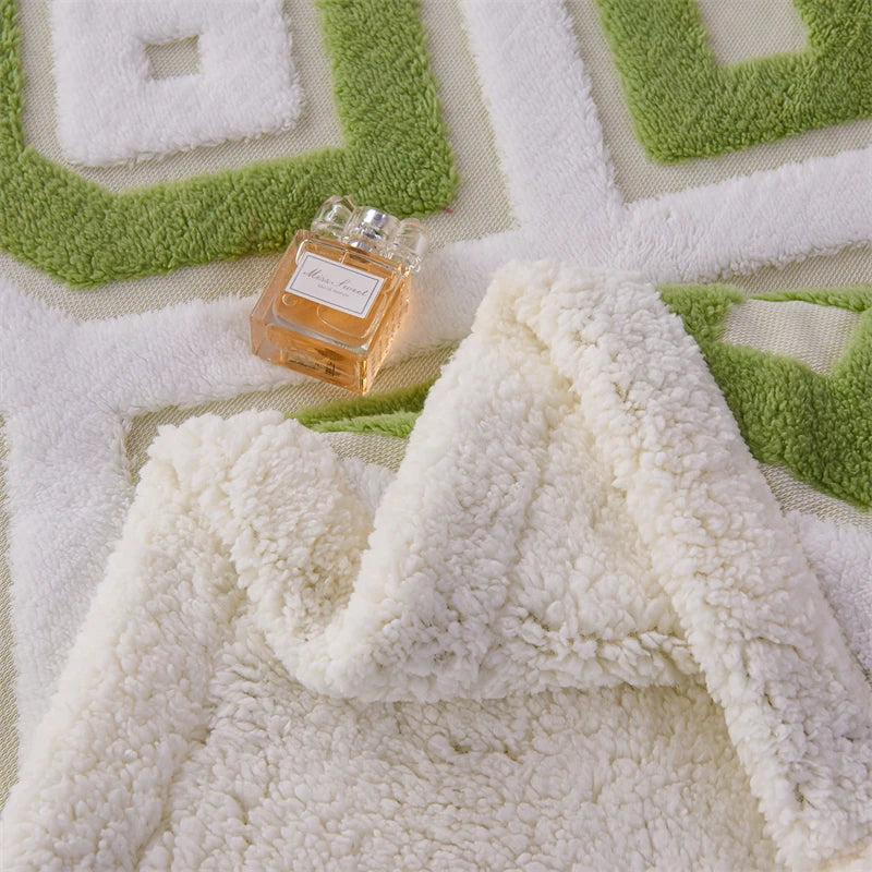 Flanell-Decke Caldoria | Extra Dick & Weich | Hautfreundlich & Wärmend für Herbst & Winter | Sofa-, Bett- & Reise-Decke