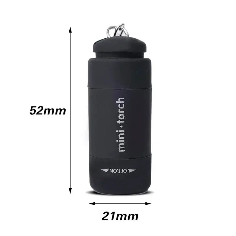 Luminexo Mini LED-Taschenlampe mit Schlüsselanhänger | USB-Aufladung | Wasserdicht & Ultraleicht | 5,2 × 2,1 cm