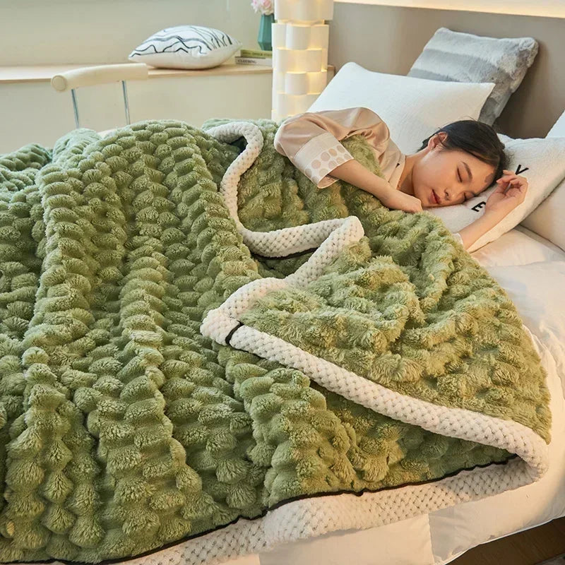 Velutura Kuscheldecke aus Turtle-Velours | Flauschig & Wärmend | Für Bett, Sofa & Reisen | Anti-Pilling | Verschiedene Größen & Farben