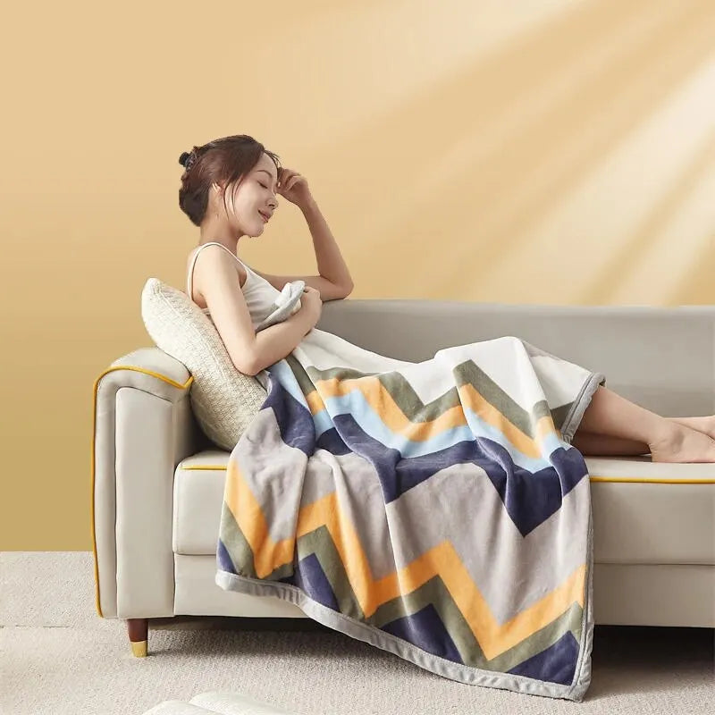 FlauschDecke CozyDream | Extra Weich & Wärmend | Vielseitige Wohndecke | 100 % Polyester