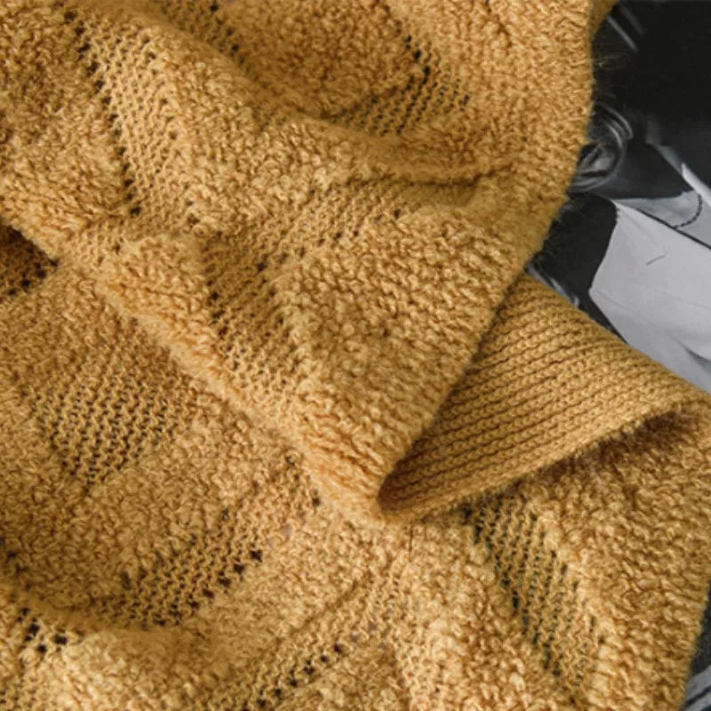 AuriLoom Chunky Knit Decke | Luxuriöse Strickdecke mit Fransen | Weich & Stilvoll | Für Sofa, Bett & Home Decor