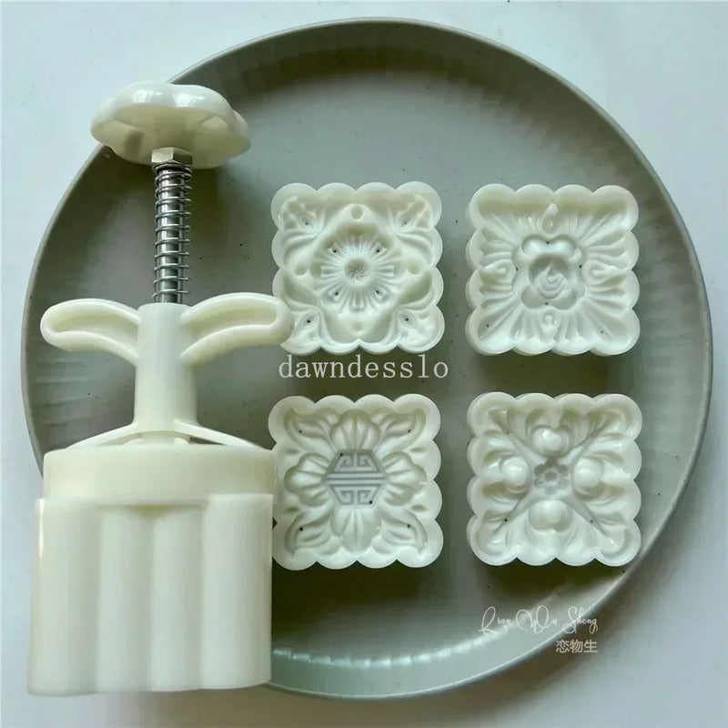 LunaBake Mondkuchen-Formen Set 4-tlg. | Blumenförmige Backformen für 75g Gebäck | Hochwertige Kunststoff-Pressformen für Mooncakes, Fondant & Pralinen