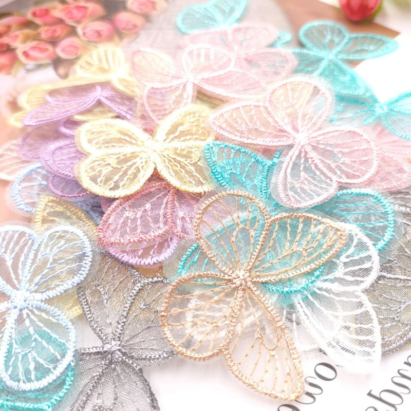 Bestickte Schmetterlings-Applikationen ColorWing | 20 Stück | 4,5 x 4 cm | Bunte Netzoptik | Zum Aufnähen