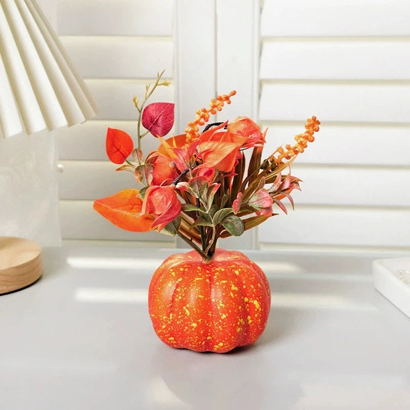 Deko-Kürbis AutumnCharm | Künstlicher Kürbis mit Ahornblättern | Herbst-, Halloween- & Thanksgiving-Dekoration