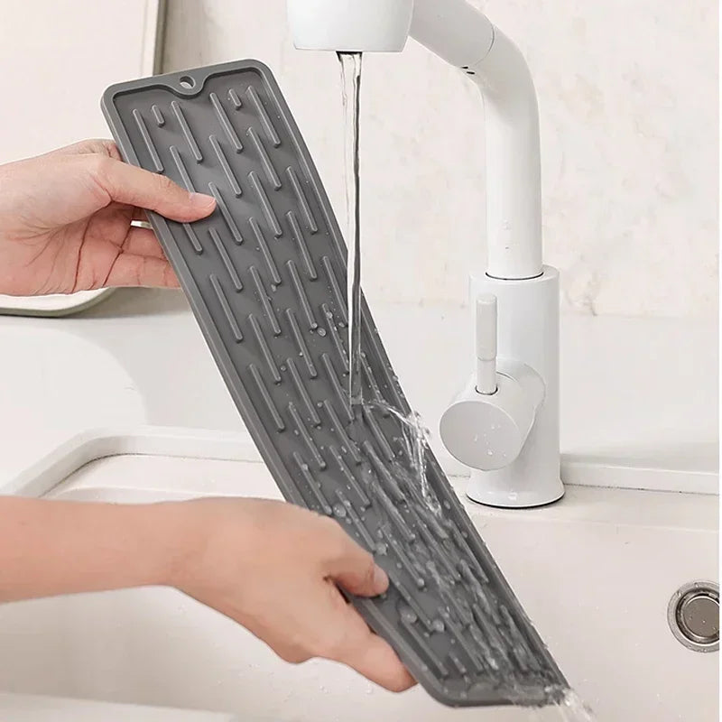 Silikon-Ablaufmatte Drylino | 35 × 8 cm oder 55 × 8 cm | Anti-Nässeschutz für Armaturen | Wiederverwendbar & hygienisch