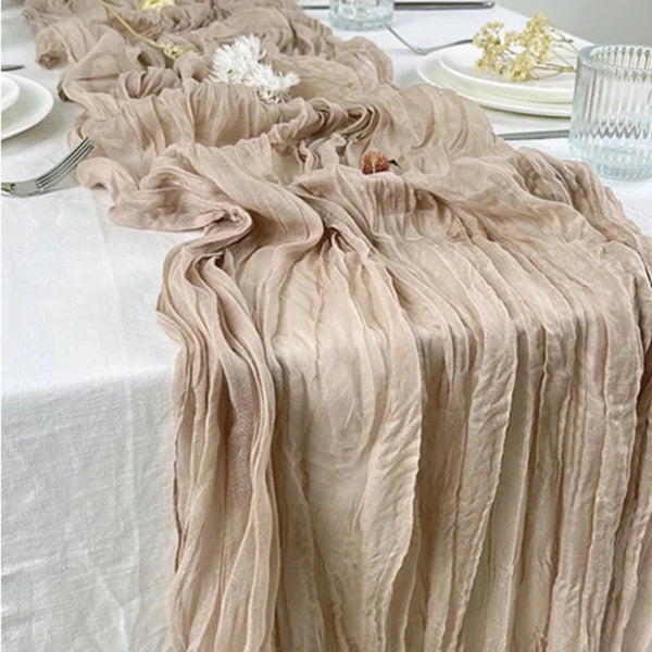 VELORIA Tischläufer | Halbdurchsichtiges Musselin | Salbeigrün  | Boho- & Vintage-Deko