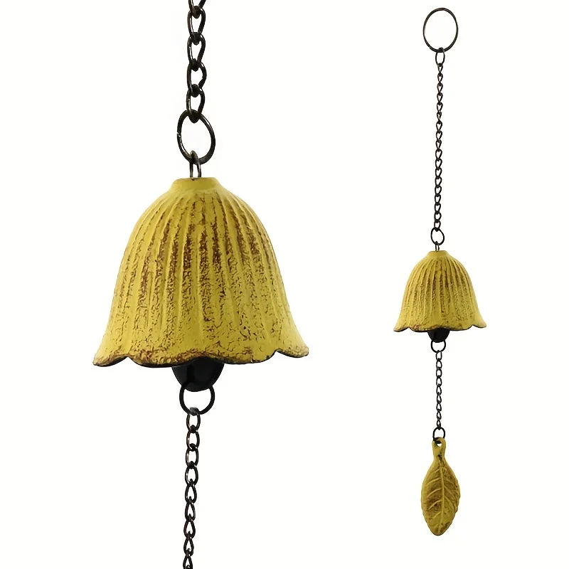 KazeBell | Japanisches Windspiel aus Gusseisen | Retro-Blattdesign | Für Balkon & Garten
