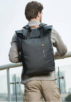 Multifunktionaler Herren-Rucksack KnightShield | USB-Port, Erweiterbar, Wasserdicht, Anti-Diebstahl