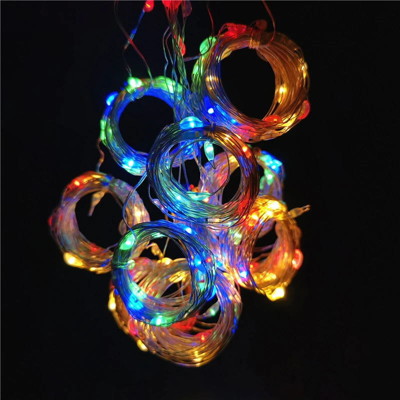 LED Vorhanglichter LumiDrape | USB & Fernbedienung | 8 Modi | 100–600 LEDs | Warmweiß / Weiß / Bunt | Weihnachts- & Partybeleuchtung