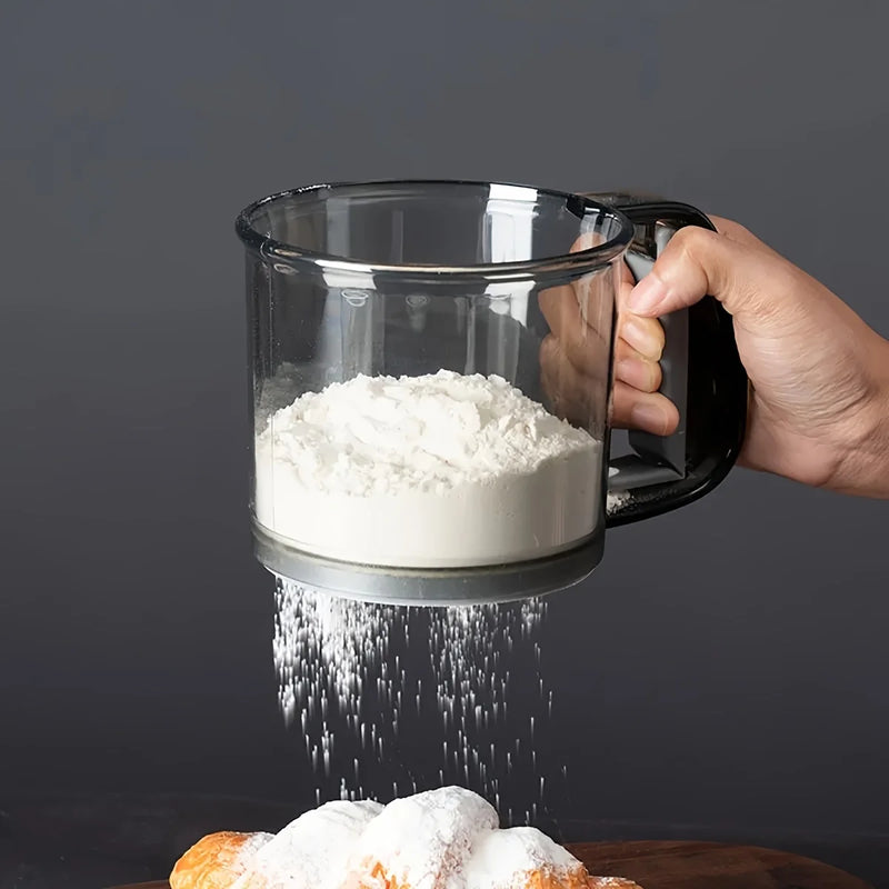 Bakina Mehlsieb halbautomatisch | Doppelsieb mit Quetschgriff | Feinmaschig für Backen & Puderzucker | 2er-Set