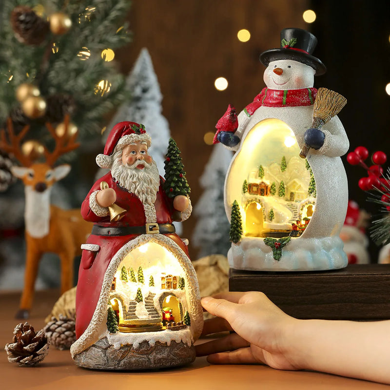 Musik-Weihnachtshaus FrostCabin | LED Weihnachtsfigur mit Musik & drehendem Zug | USB- & Batteriebetrieben | Resin Dekohaus