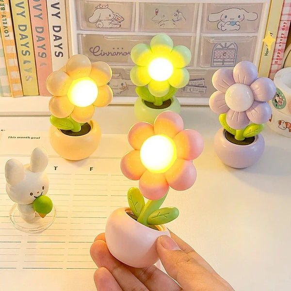BlumenLicht Bloomy | Mini LED Nachtlicht | Niedliche Tischlampe | Dekoration & Kinderzimmer