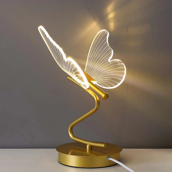 LED Tischlampe Lunavia | 3 Lichtfarben | Schmetterlings-Design | Acryl & Gold | 6 W