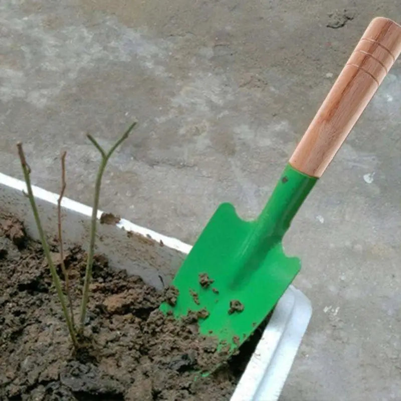 Floronix Gartenschaufel mit Holzgriff | Verstärkte Handschaufel für lockere & feste Böden | Leicht & handlich für Pflanzen und Gartenarbeit