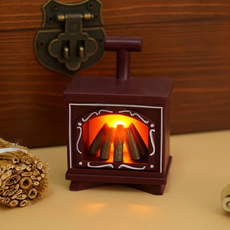 Minoria Puppenhaus Kamin Miniatur | Mit Leuchteffekt | 1:12 Maßstab | Weihnachts- & Wohn-Deko | 7 × 4,9 cm