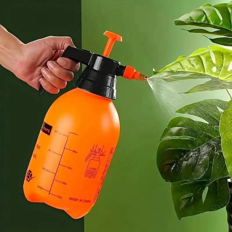 Drucksprühflasche Plantura | 2L Gartensprüher | Verstellbare Düse & Handpumpe | Für Pflanzen & Blumenpflege
