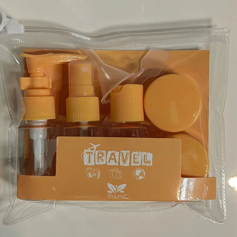 Reiseli Travel Kit | 8-teiliges Flaschenset | Leere Nachfüllbehälter für Shampoo, Lotion & Sprays | Handgepäckgeeignet & Transparent