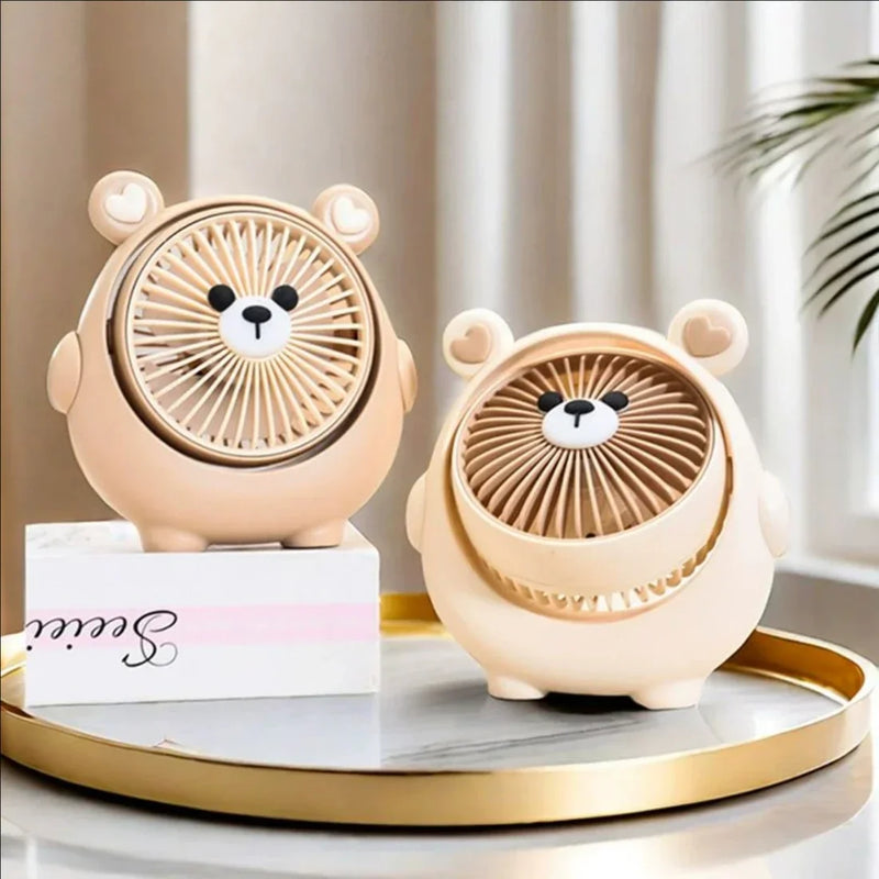 BrisePals MiniCool Mini Tischventilator Hund & Capybara | 3-Stufen Wind | USB-Ladung | Leise & Handlich