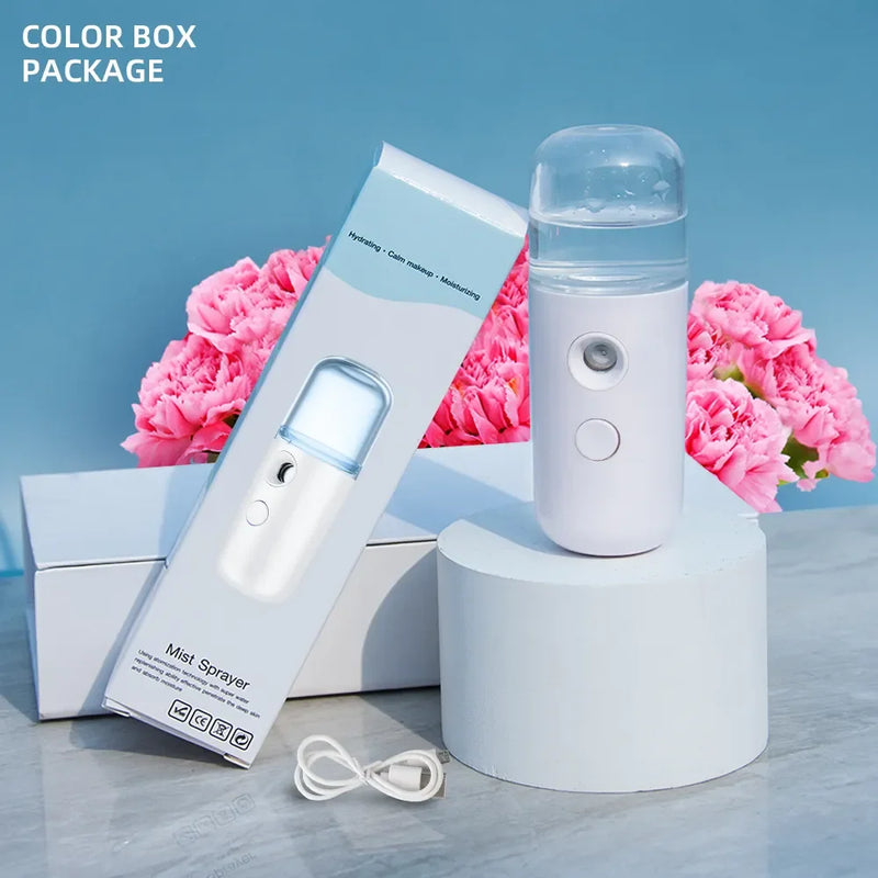 Skinova MistyMini | Kabelloser Nano-Gesichtsbedampfer | 30 ml | Tragbar & Wiederaufladbar