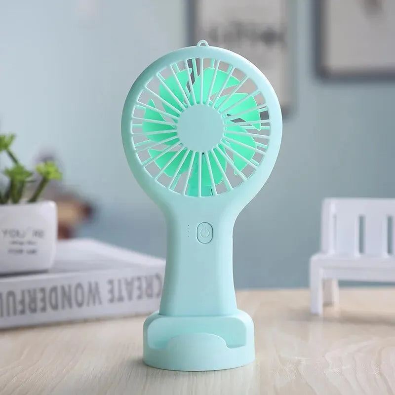 Mini-USB-Ventilator BREEZIMO | 3-Stufen Windmodus | Tragbar & Leise | Mit Standfuß & Akku | 16,5×8,5×2,5 cm