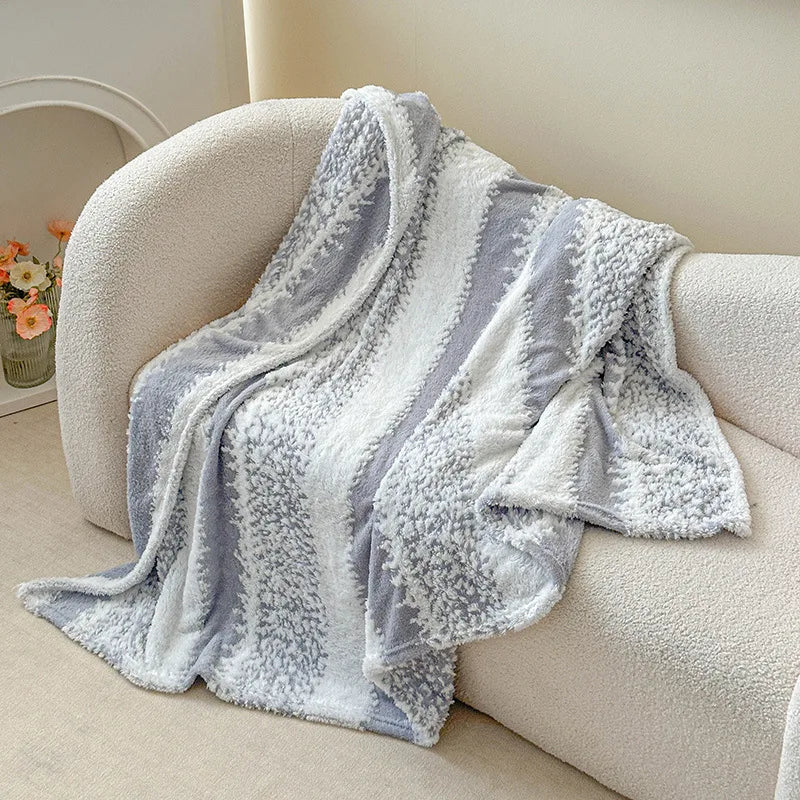 Kuscheldecke Jacquard | Schneeflocken & Streifen | Flauschig & warm | Für Sofa, Büro & Kinder
