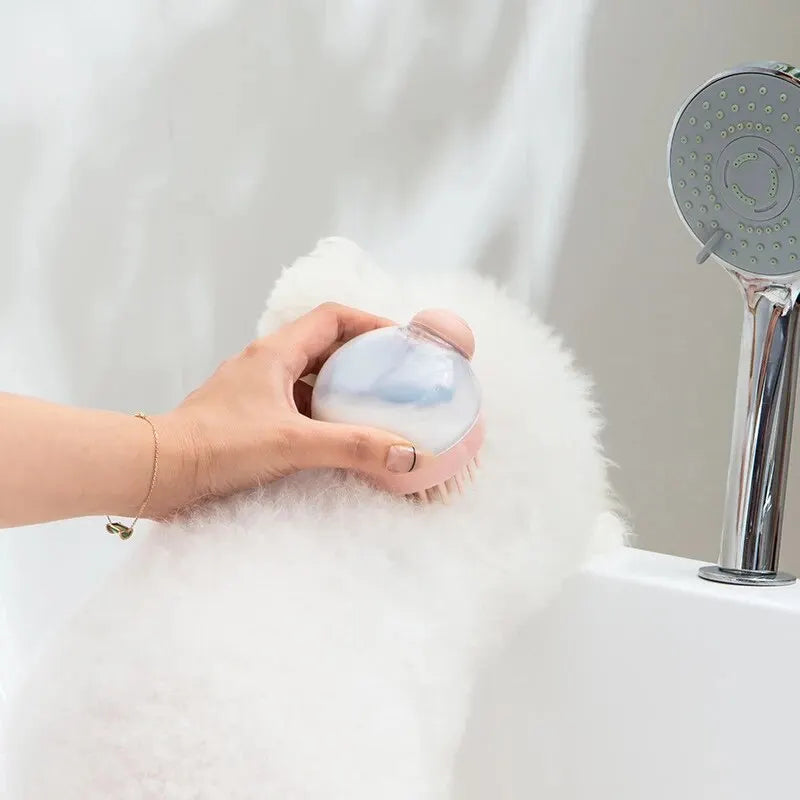 FellFreund Badebürste | Weiches Silikon | Mit Shampoo-Spender | 8,5×7 cm