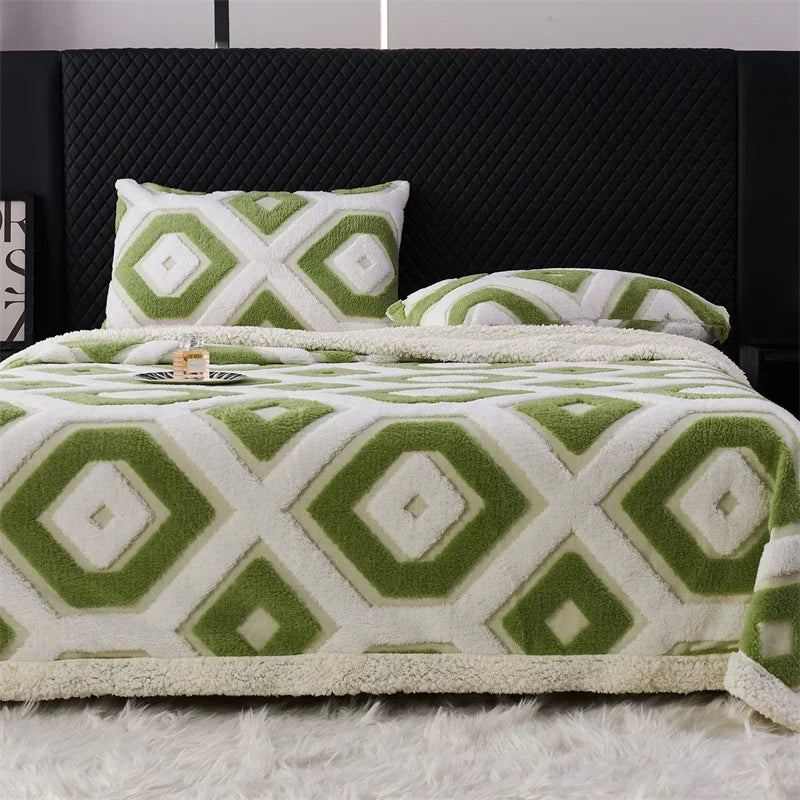 Flanell-Decke Caldoria | Extra Dick & Weich | Hautfreundlich & Wärmend für Herbst & Winter | Sofa-, Bett- & Reise-Decke