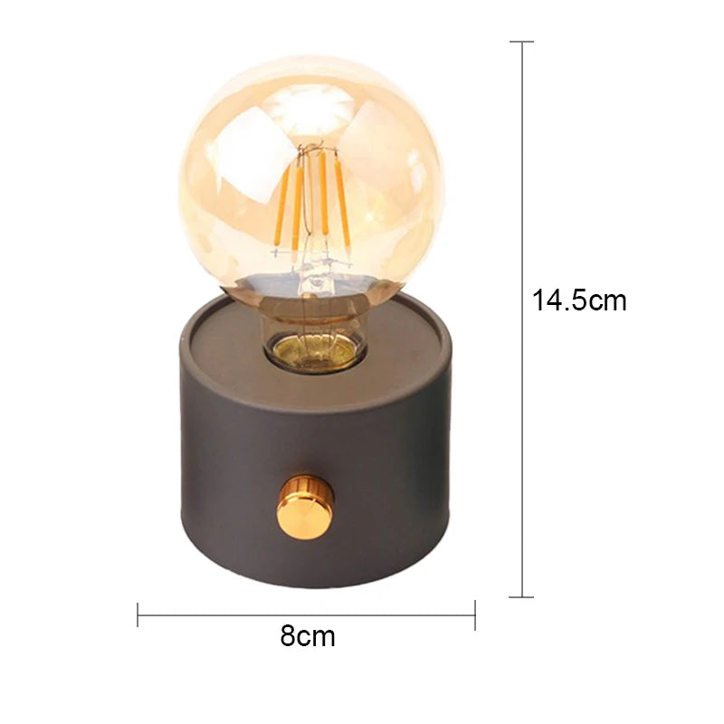 Glowvana LED Nachtlicht Retro-Glühbirne | Warmweißes Licht | Batteriebetrieben oder Wiederaufladbar | Für Kinderzimmer, Flur & Schreibtisch | 14,5 x 8,2 x 8,2 cm
