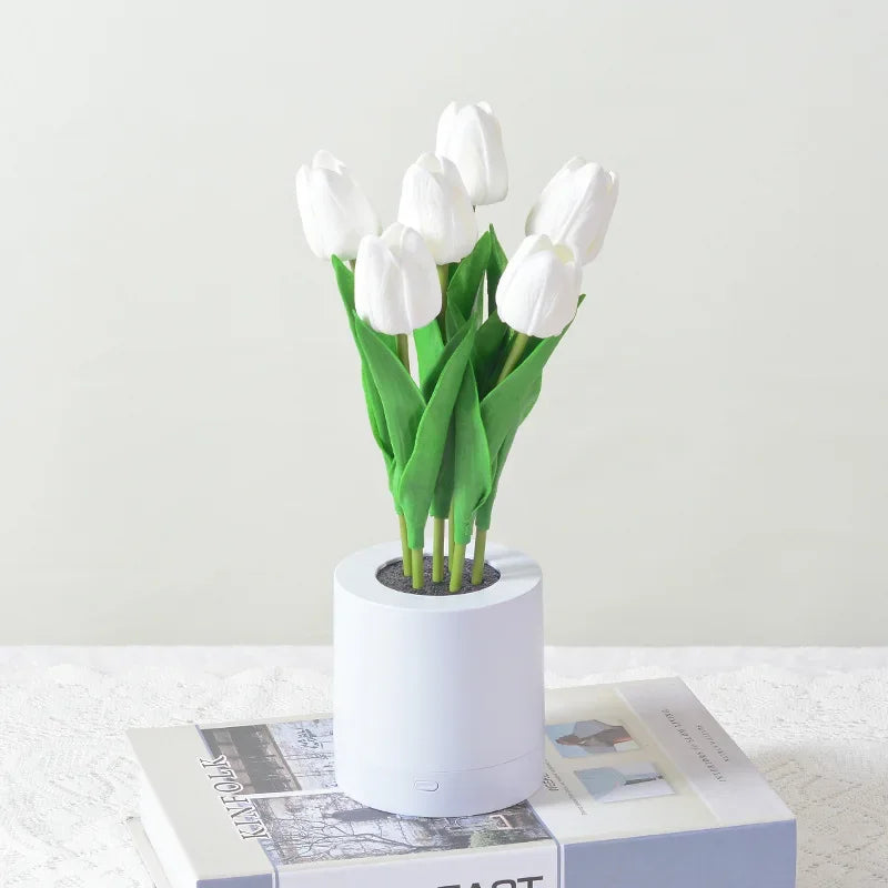 Florovia LED Blumen-Nachtlicht mit USB-Aufladung | Sonnenblume oder Tulpen | 2 Helligkeitsstufen | 6 Blumen