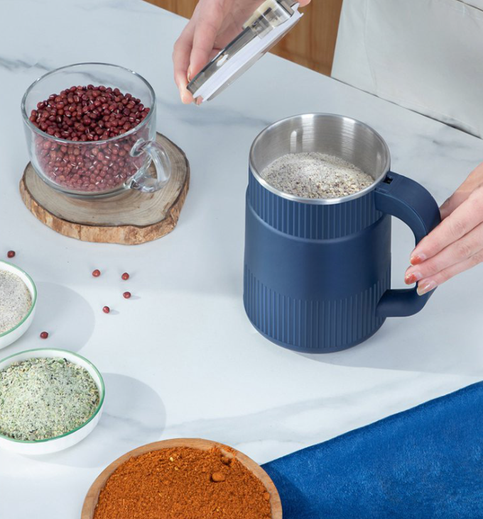 Kornelia Elektrische Getreidemühle für Zuhause | Frisches Mehl auf Knopfdruck | Kompakt & Leistungsstark