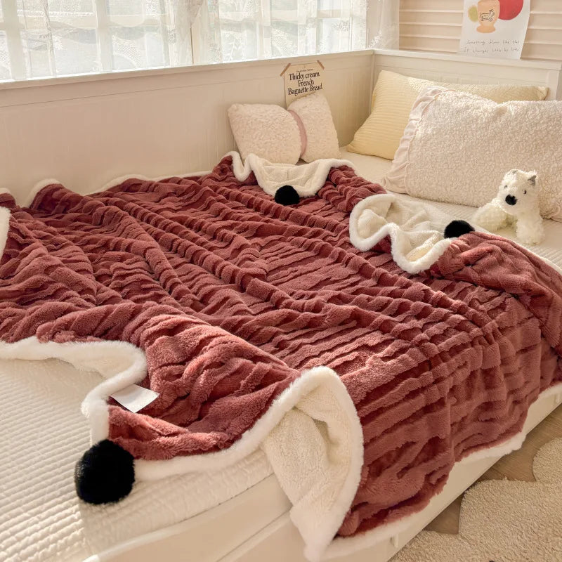 Lapinora Winterdecke | Winterdecke Jacquard | Hasenfell-Optik mit Bommel | Dick & Weich | Für Sofa, Büro & Schlafzimme