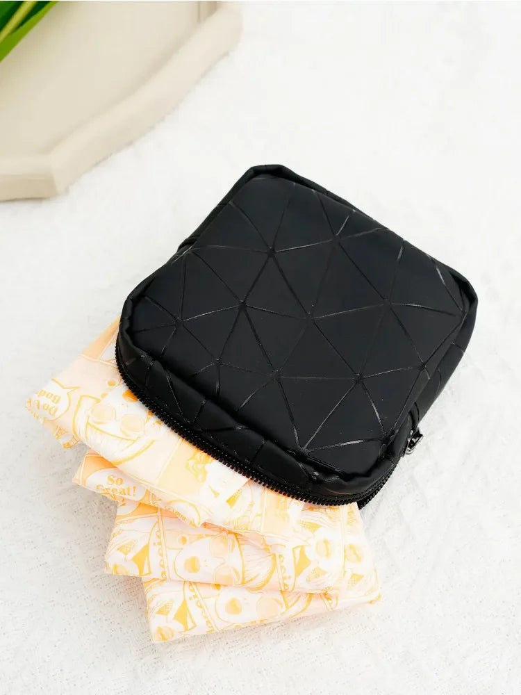Wasserdichte Aufbewahrungstasche Luniva Pocket | PU-Leder | Für Schmuck, Hygieneartikel & Alltag | Kompakt & Stylisch | 13×4×13 cm