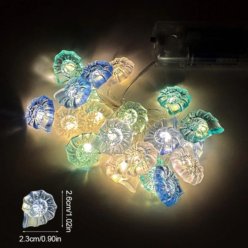 LED Lichterkette Meeresmotive | 2 m mit 20 LEDs | Seesterne, Muscheln & Meerestiere | Batteriebetriebene Dekoleuchte für Kinderzimmer, Geburtstag & Hochzeit | Mariluna